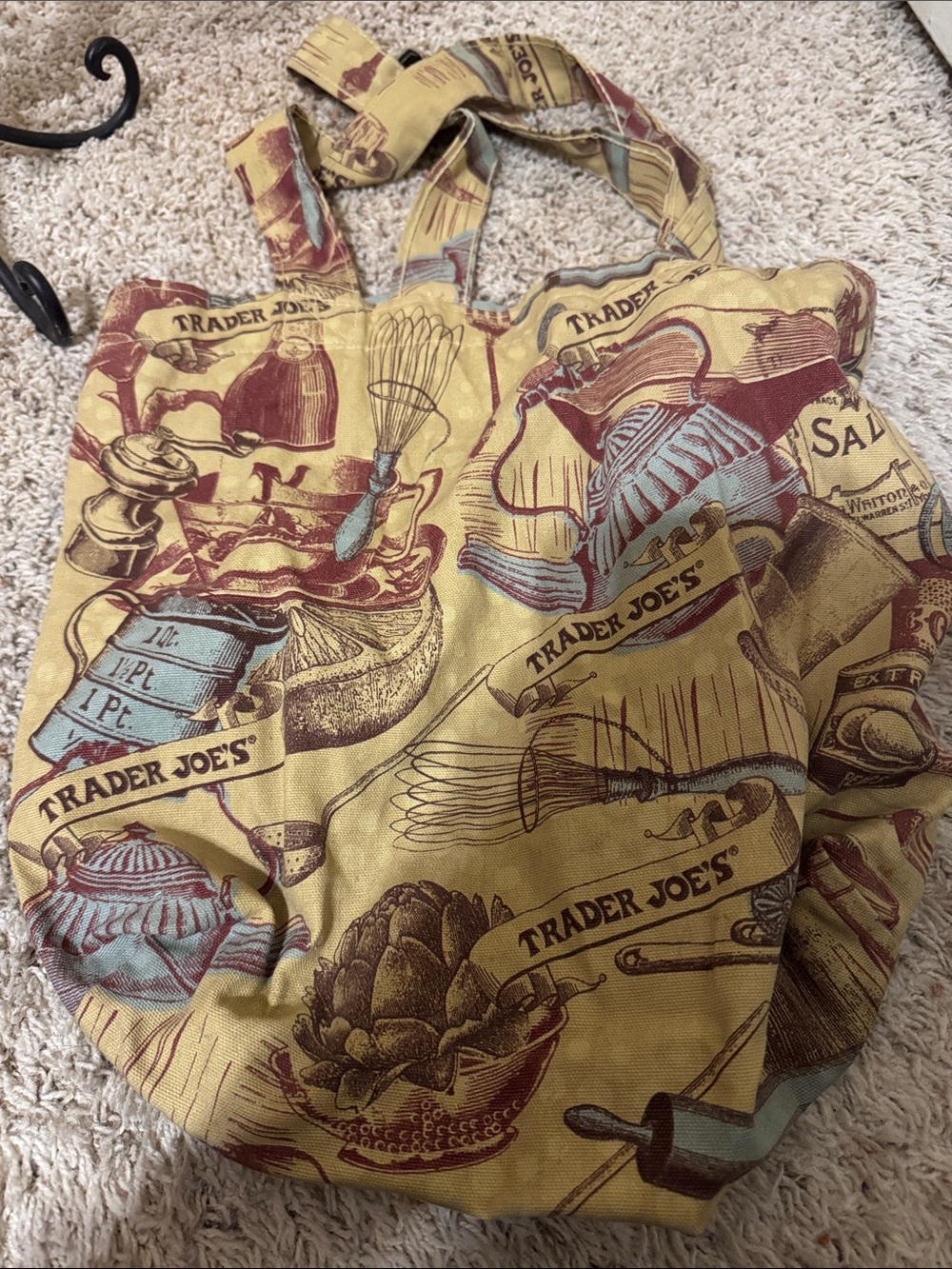 Trader Joe's Yellow Market Tote Bag with Kitchen Print